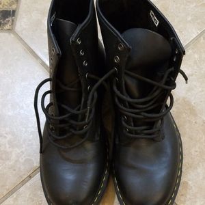 Men's Doc Martens Air Wair